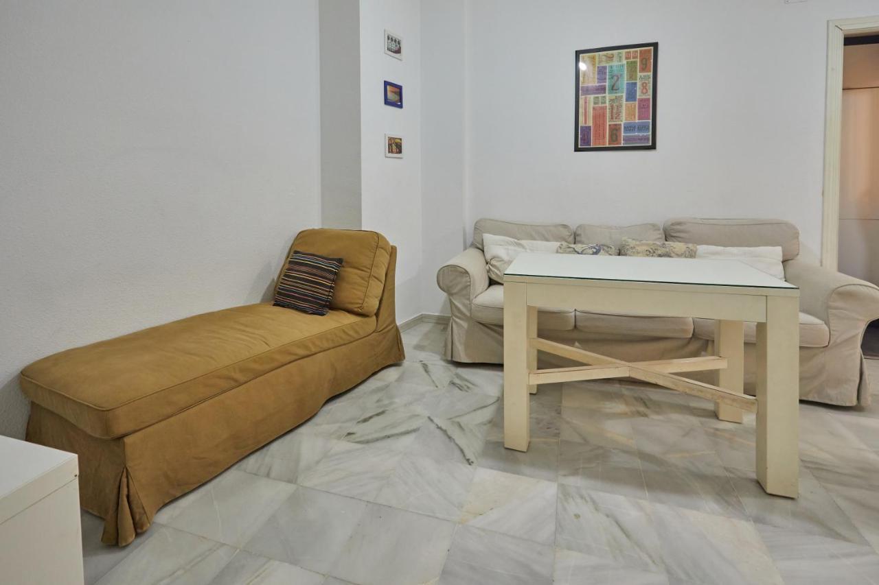 Two Bedrooms Leonor Davalos 2 Севілья Екстер'єр фото